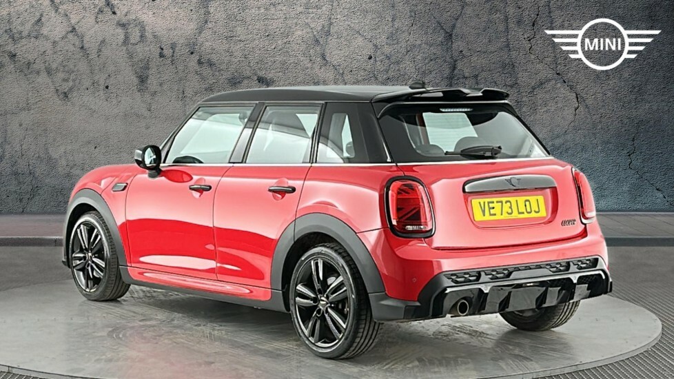 Mini Hatch 5-Door Hatch Cooper Sport VE73LOJ Red #2