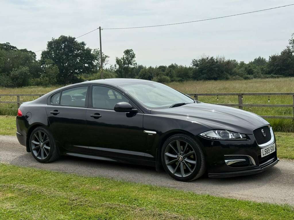 Jaguar XF 2.2 Xf R-sport D Black #4