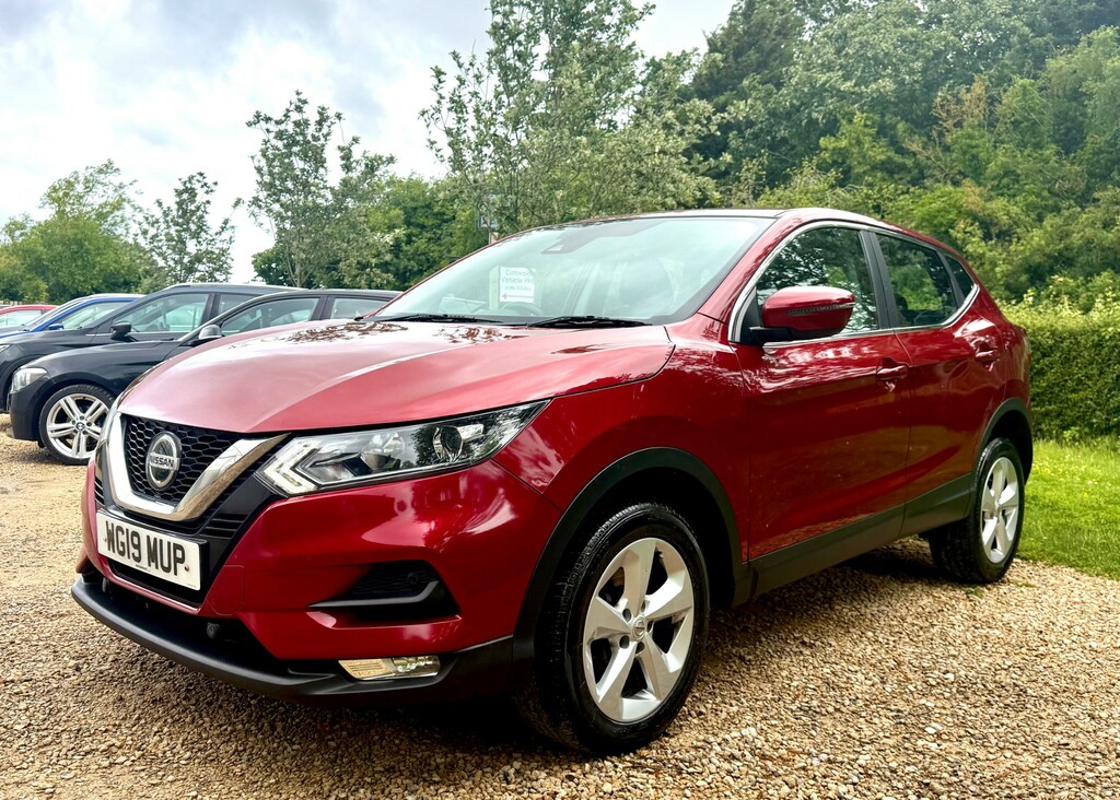 Nissan Qashqai 1.5 Dci Acenta Premium Suv Euro WG19MUP Red #2