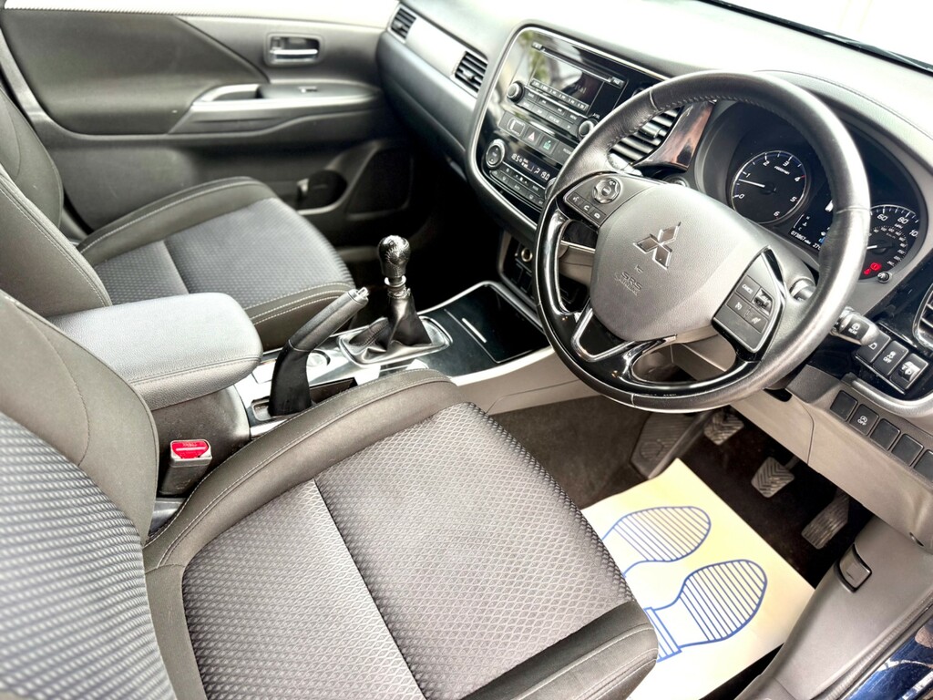 Mitsubishi Outlander 2.2 Di-d 3 Suv 4Wd Euro 6 Ss Blue #3