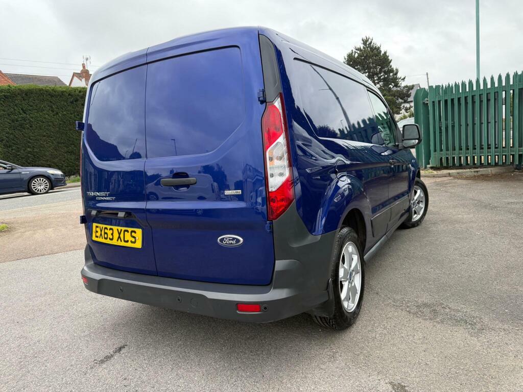 Ford Transit Connect 1.8L Null White #28