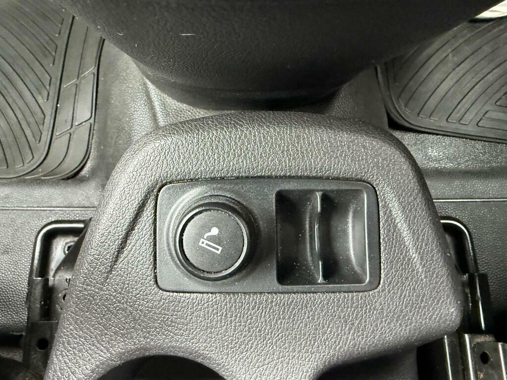 Ford Transit Connect 1.8L Null White #24