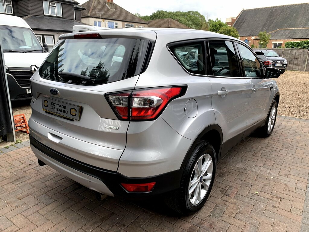 Ford Kuga 1.5T Ecoboost Titanium Suv Awd Eur Silver #3
