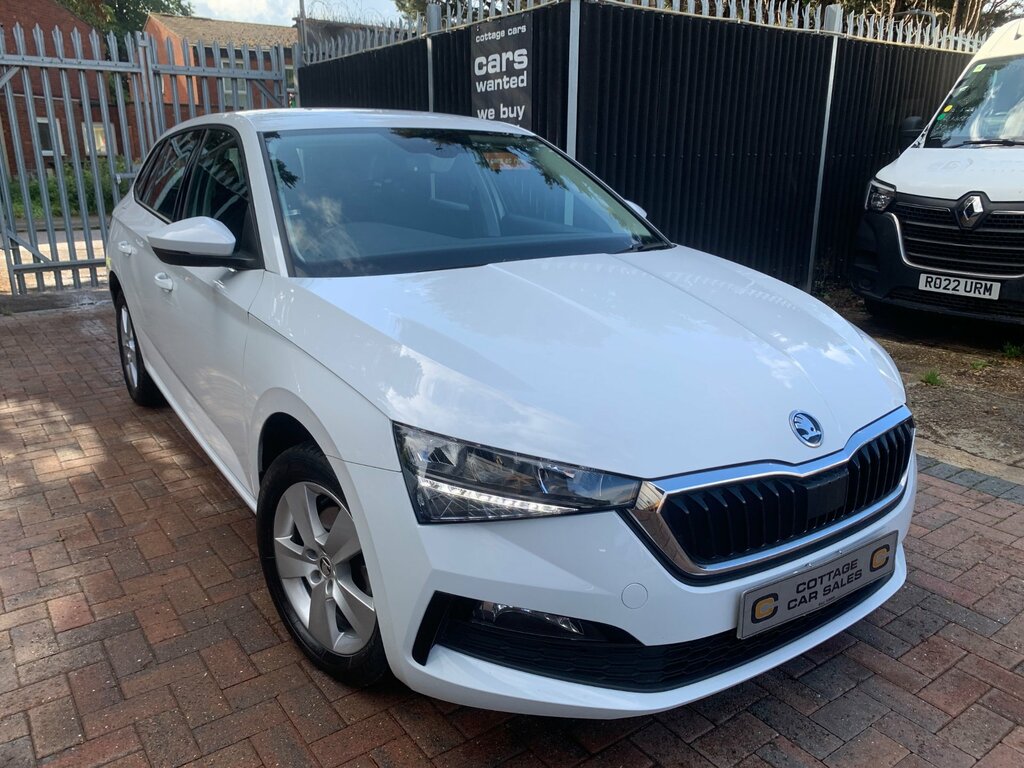 Skoda Scala 1.0 Tsi Se Hatchback Euro 6 Ss White