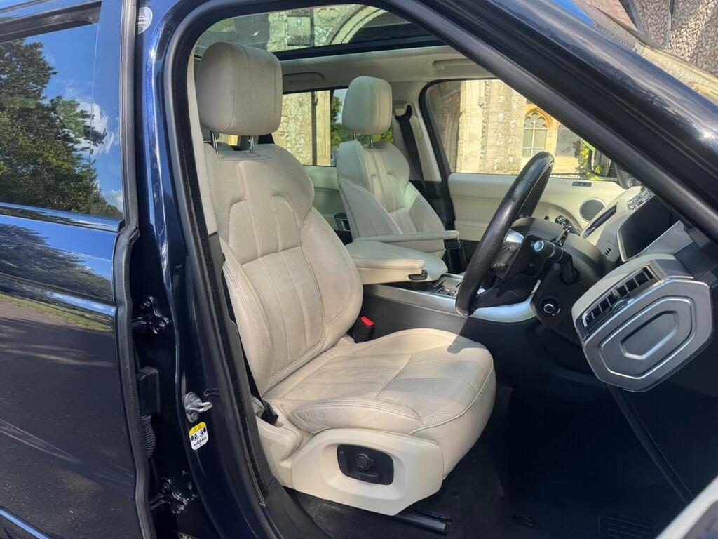 Land Rover Range Rover Sport  Black #104