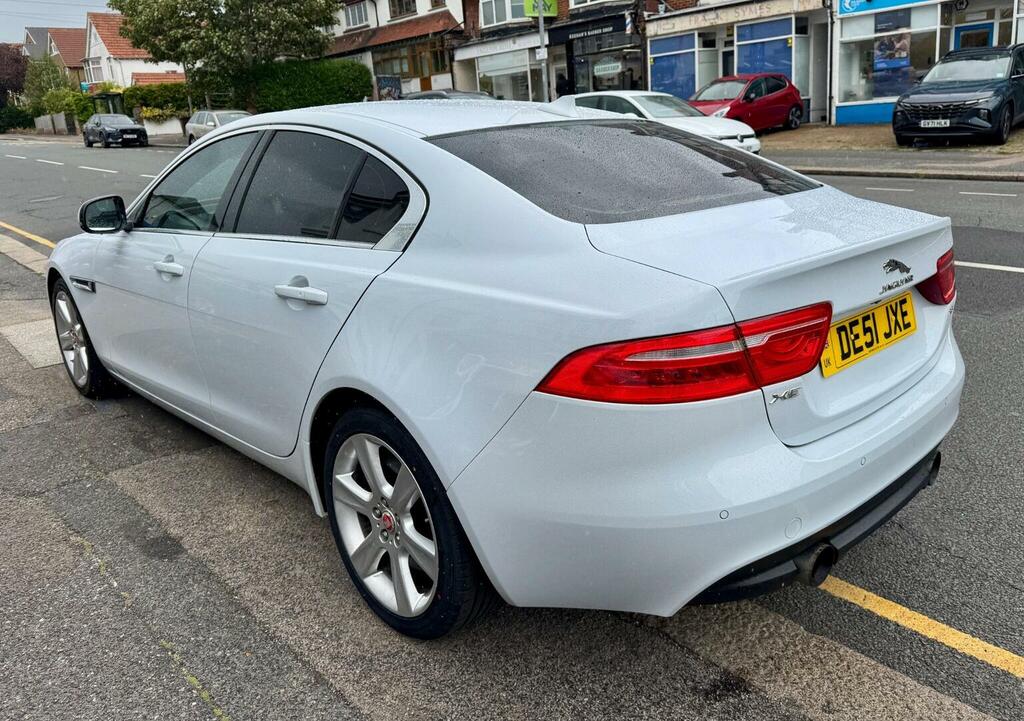 Jaguar XE Saloon 2.0 Gtdi Portfolio Euro 6 Ss 2 White #3
