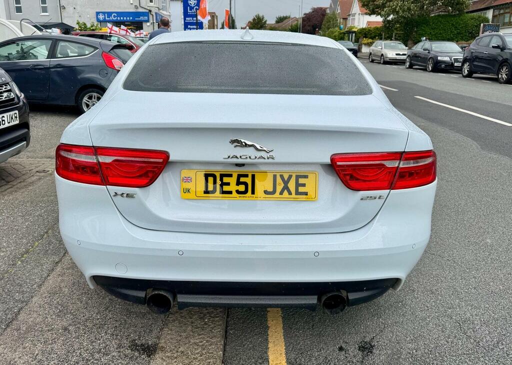 Jaguar XE Xe R-sport D Grey #40