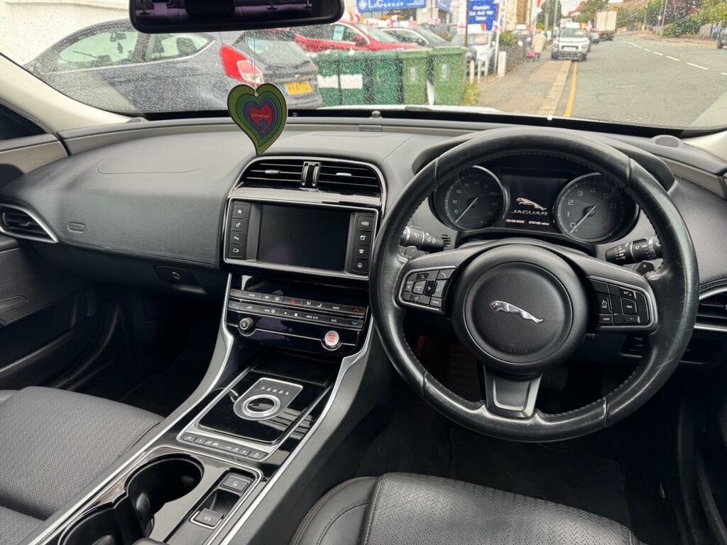 Jaguar XE Saloon 2.0 Gtdi Portfolio Euro 6 Ss 2 White #6