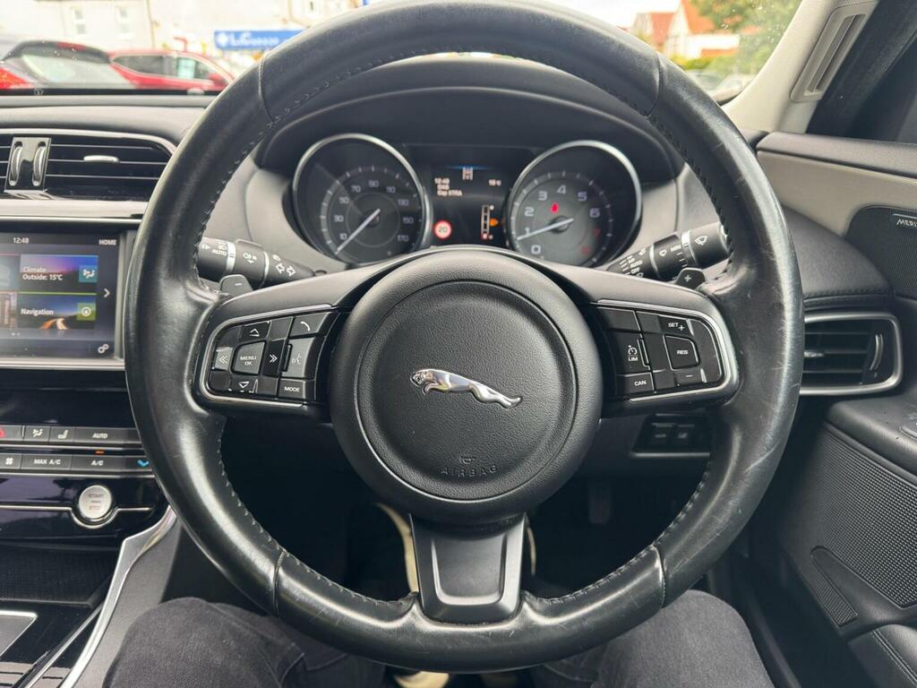 Jaguar XE Xe R-sport D Grey #31
