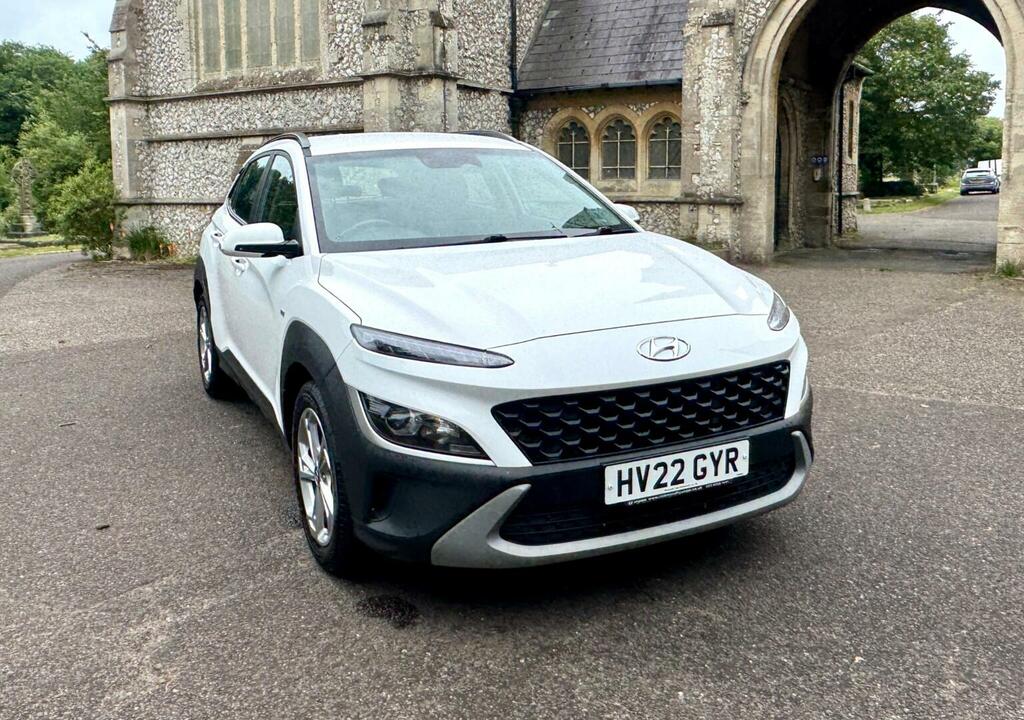 Hyundai Kona Suv 1.0 T-gdi Mhev Se Connect Euro 6 Ss 20 White