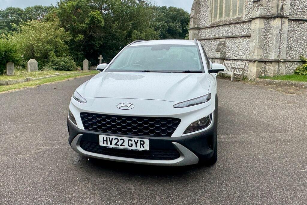 Hyundai Kona Suv 1.0 T-gdi Mhev Se Connect Euro 6 Ss 20 White #2