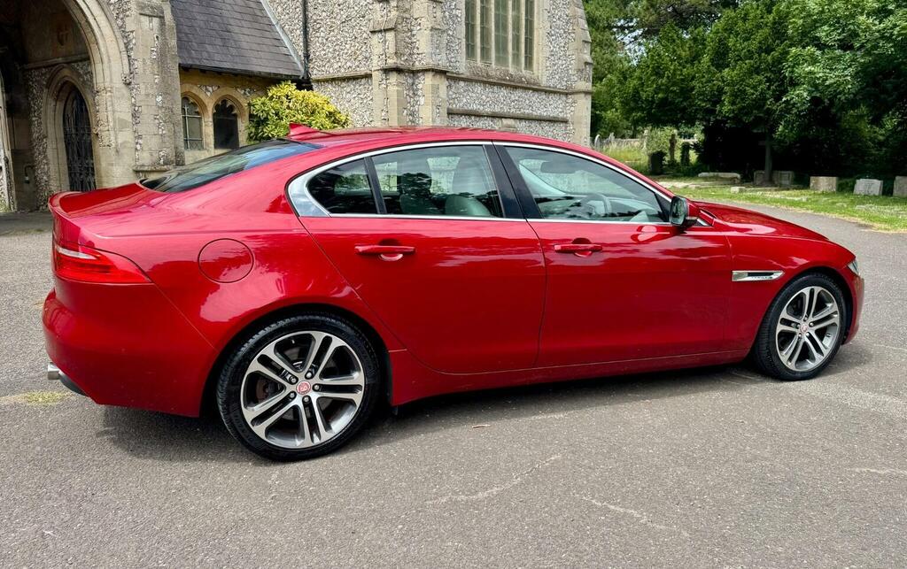 Jaguar XE 2.0D Se Euro 6 Ss White #15