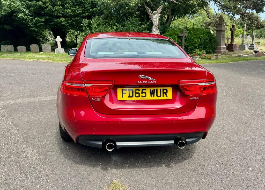 Jaguar XE 2.0D Se Euro 6 Ss White #12