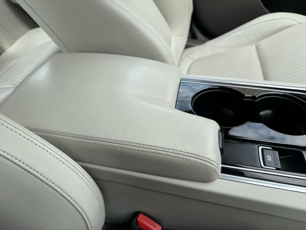 Jaguar XE 2.0D Se Euro 6 Ss White #78