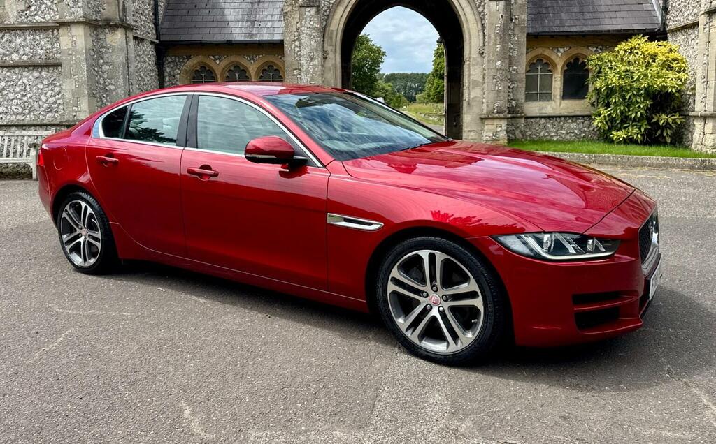 Jaguar XE 2.0D Se Euro 6 Ss White #93