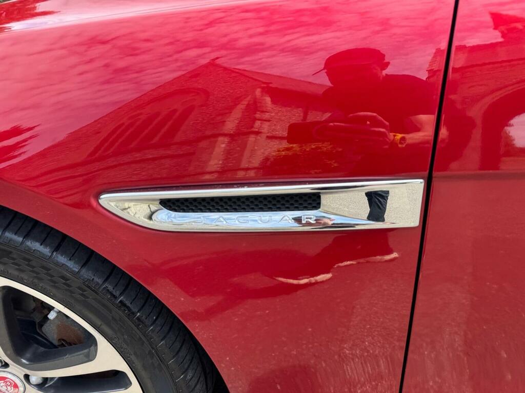 Jaguar XE 2.0D Se Euro 6 Ss White #79
