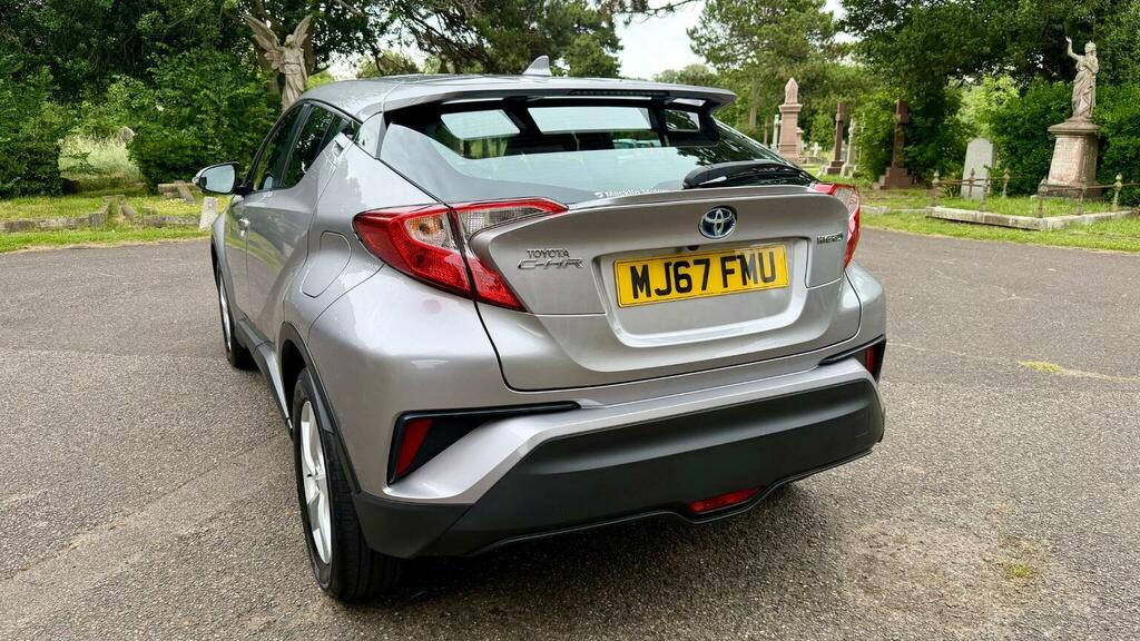 Toyota C-Hr Suv 1.8 Vvt-h Icon Cvt Euro 6 Ss 201767 Grey #3