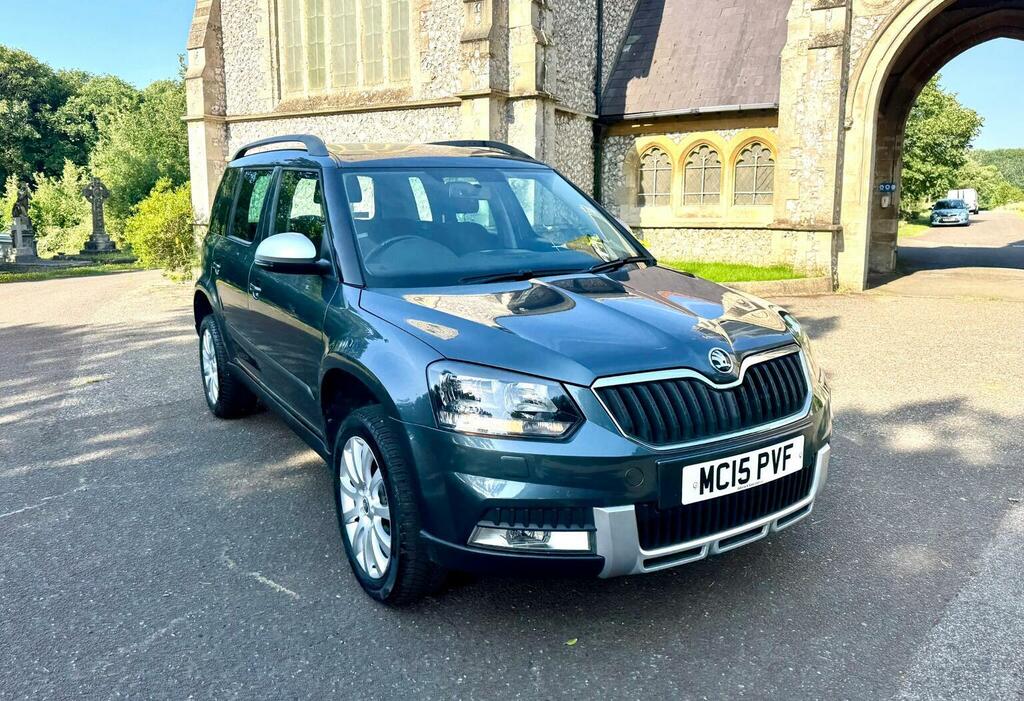 Skoda Yeti Suv 1.2 Tsi Se Outdoor Dsg Euro 6 Ss 2015 Grey #5