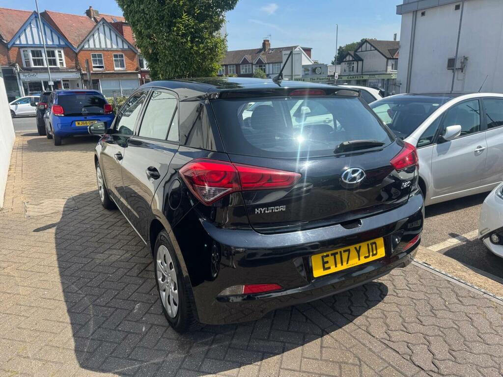 Hyundai I20 Hatchback 1.2 S Air Euro 6 201717 Black