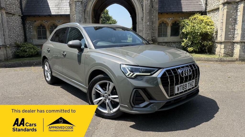 Audi Q3 Suv 1.5 Tfsi Cod 35 S Line Euro 6 Ss 2019 Grey #4