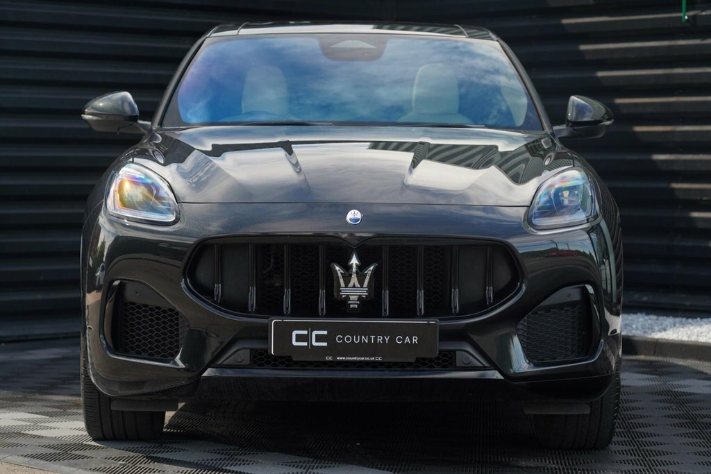 Maserati Grecale 2.0 Mhev Modena Zf 4Wd Euro 6 Ss J6FWX Black #2