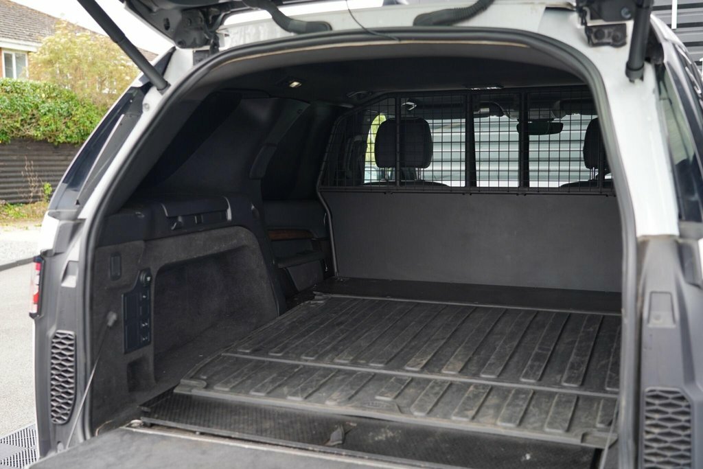 Land Rover Discovery Grey #40