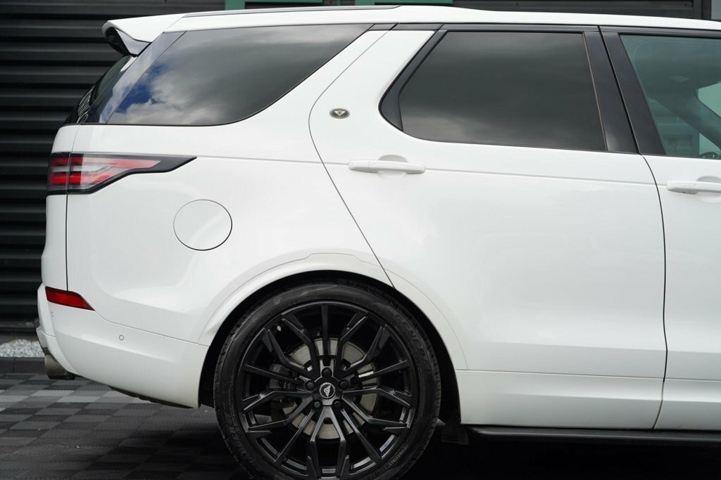 Land Rover Discovery Grey #10