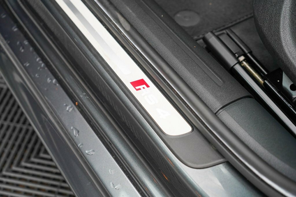 Audi RS4 Avant Estate Avant 4.2 Fsi V8 Quattro 2013 Black #36