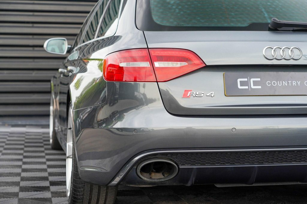 Audi RS4 Avant Estate Avant 4.2 Fsi V8 Quattro 2013 Black #49