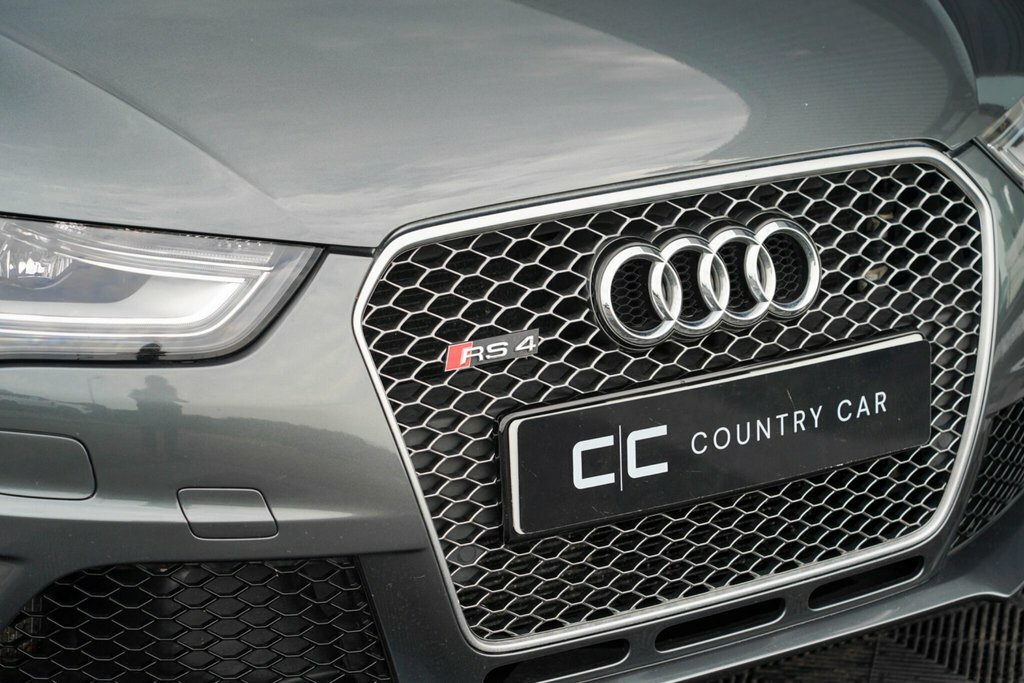 Audi RS4 Avant Estate Avant 4.2 Fsi V8 Quattro 2013 Black #14
