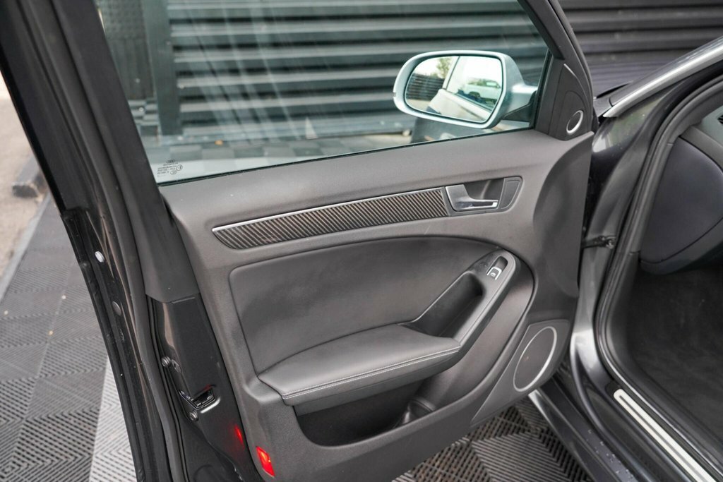 Audi RS4 Avant Estate Avant 4.2 Fsi V8 Quattro 2013 Black #35