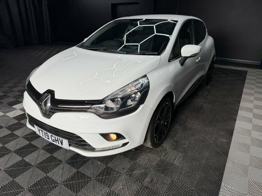 Renault Clio 1.5 Dci Iconic Hatchback Euro 6 YT19GHV White #5