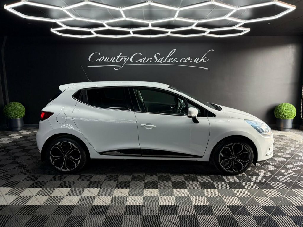 Renault Clio 1.5 Dci Iconic Hatchback Euro 6 YT19GHV White #2