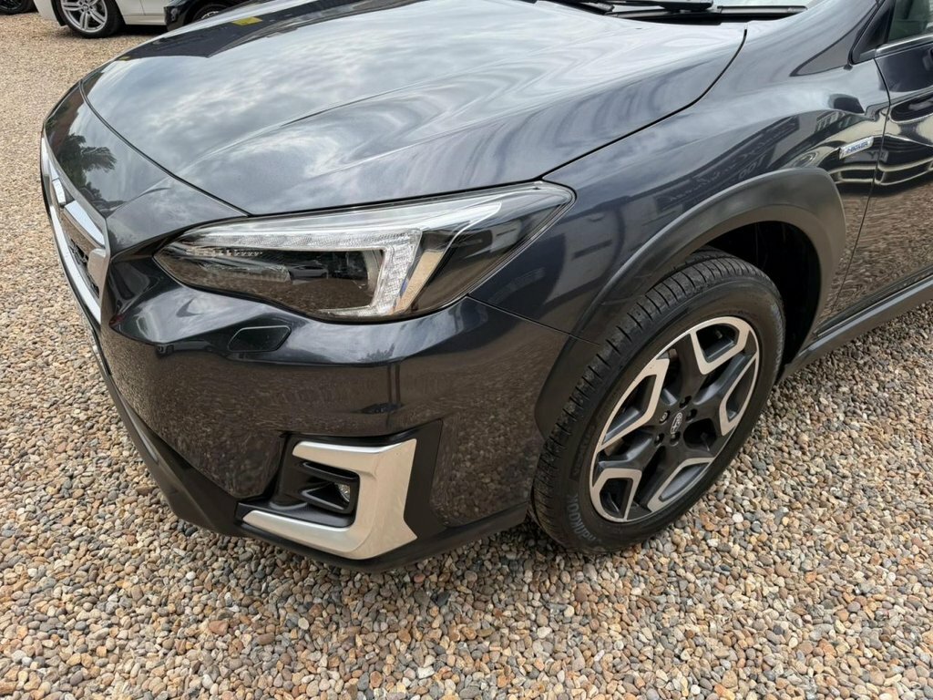 Subaru XV 2.0I E-boxer Se Premium Lineartronic White #15