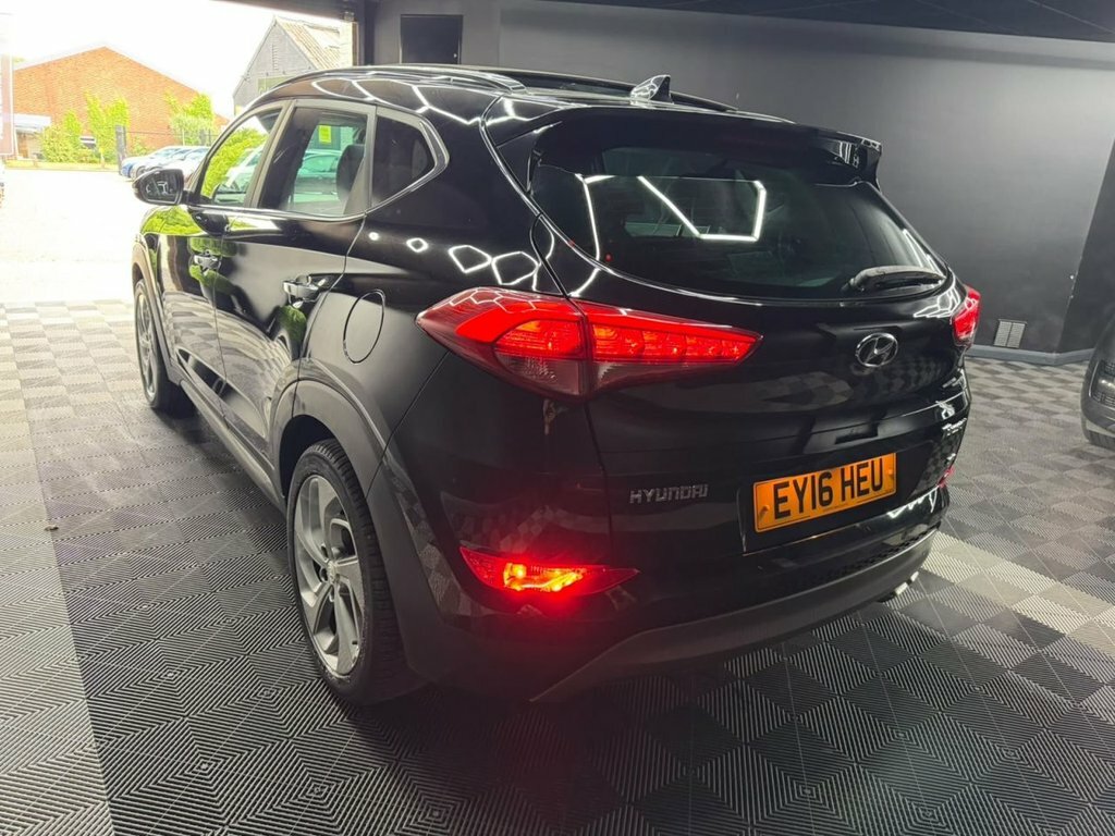 Hyundai Tucson 1.6 T-gdi Premium Se Suv 4Wd Eur Black #4