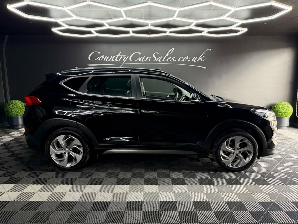 Hyundai Tucson 1.6 T-gdi Premium Se Suv 4Wd Eur Black #2