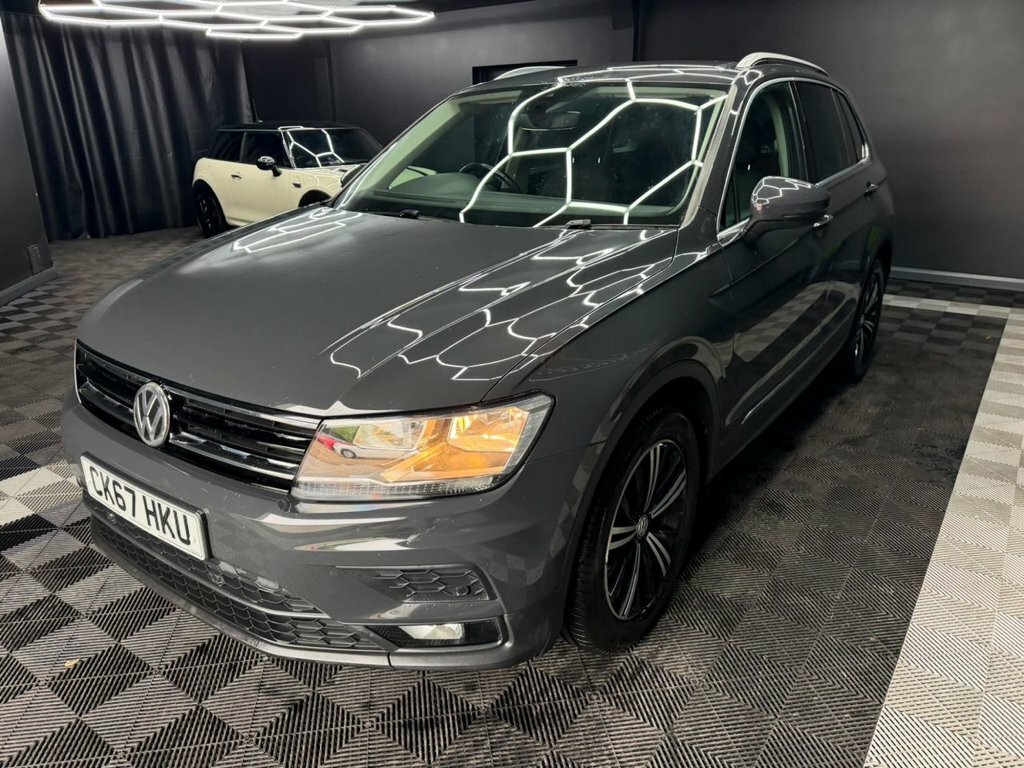 Volkswagen Tiguan 1.4 Tsi Se Navigation Suv Euro 6 CK67HKU Grey #3