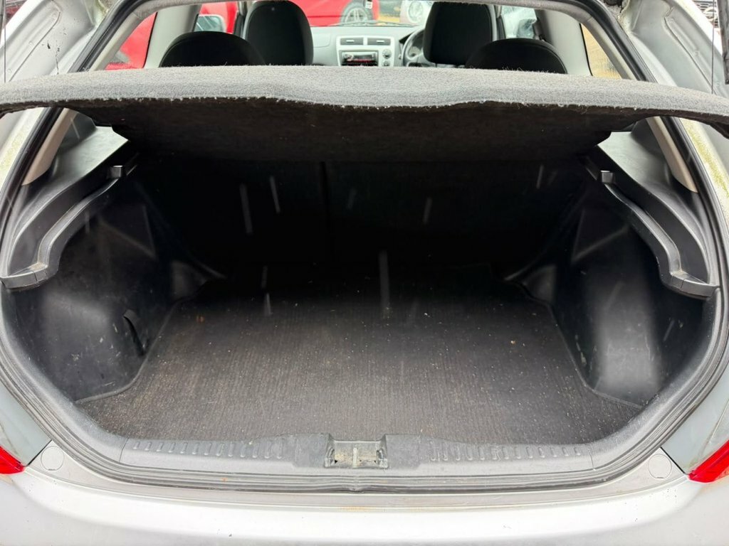 Honda Civic 1.6 I-vtec Executive Silver #18