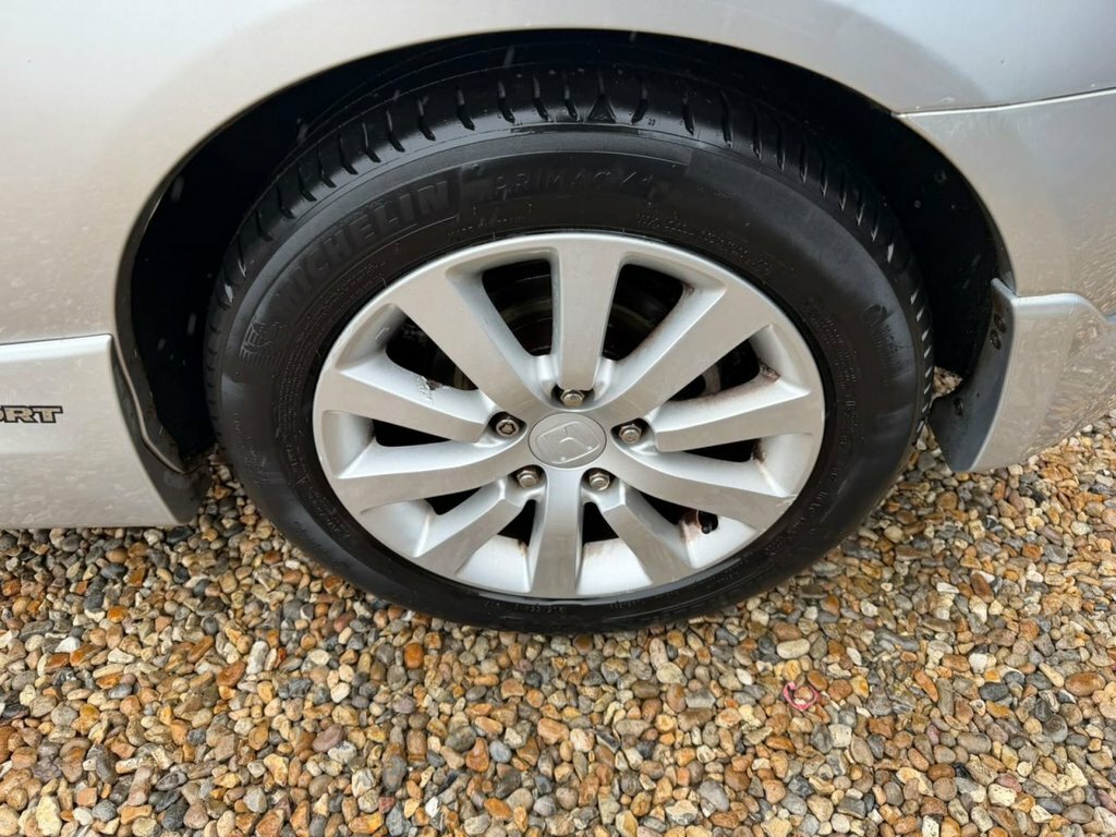 Honda Civic 1.6 I-vtec Executive Silver #11