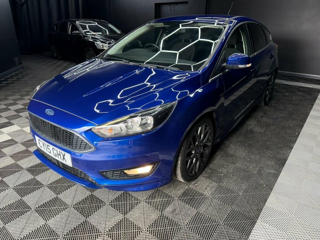 Ford Focus 1.5 Tdci Zetec S Hatchback Euro CY15GHX Blue #4