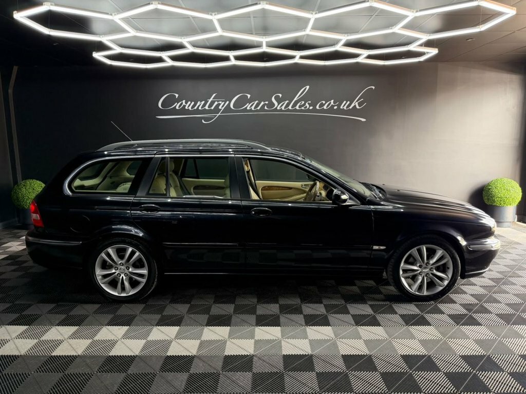 Jaguar X-Type 2.2D Sovereign Estate 164 Gkm, Black