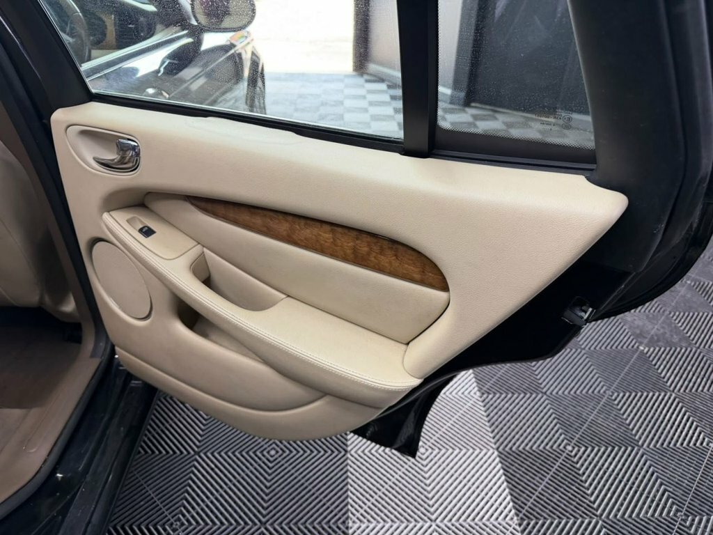 Jaguar X-Type V6 S Black #15