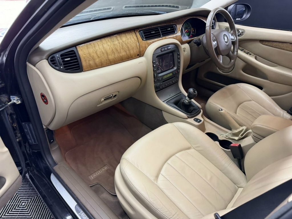 Jaguar X-Type V6 S Black #19