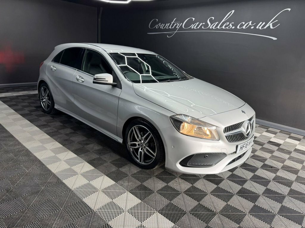 Mercedes-Benz A Class 1.6 A200 Amg Line Executive Hatchback Silver
