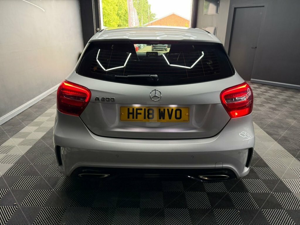 Mercedes-Benz A Class 1.6 A200 Amg Line Executive Hatchback HF18WVO Silver #6