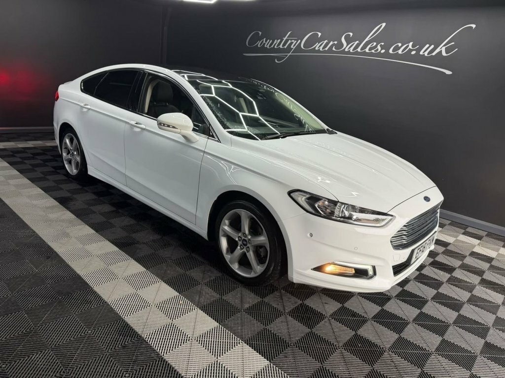 Ford Mondeo 2.0 Tdci Titanium Hatchback Euro White #2