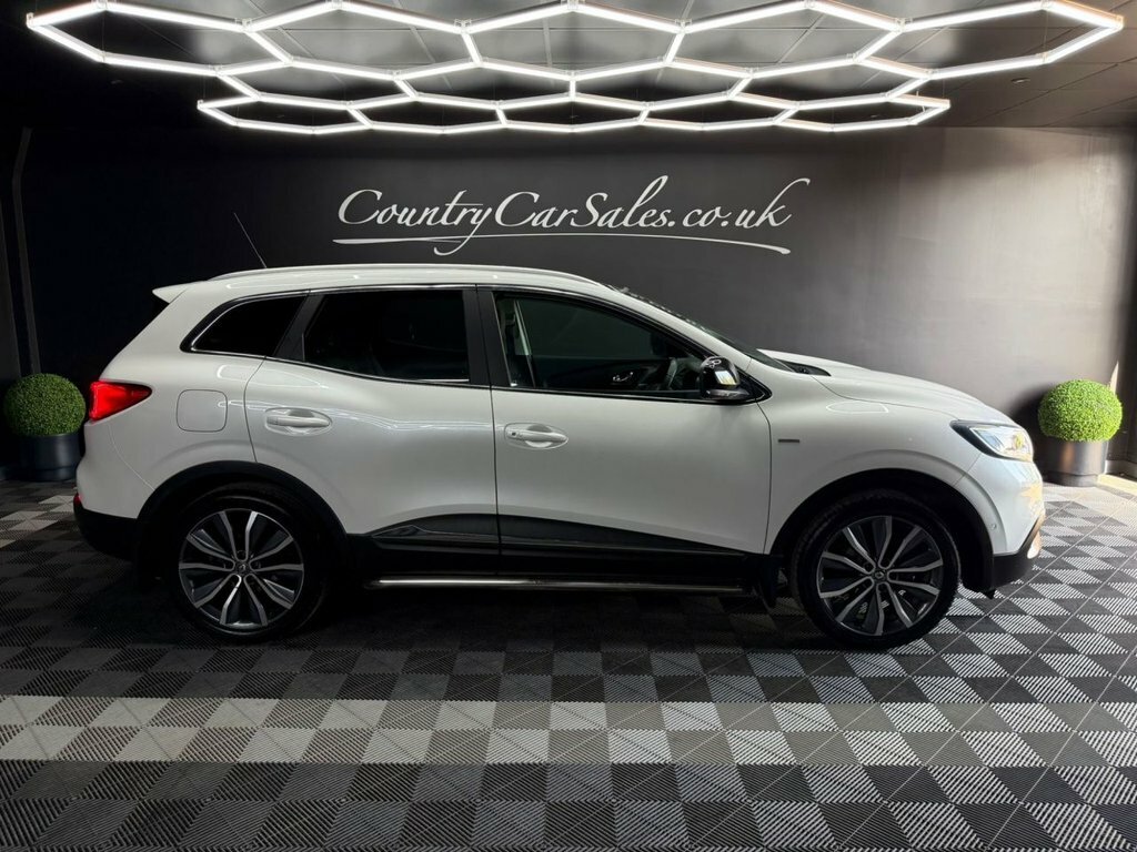 Renault Kadjar 1.6 Dci Signature S Nav Suv Euro GC16HVT White #2