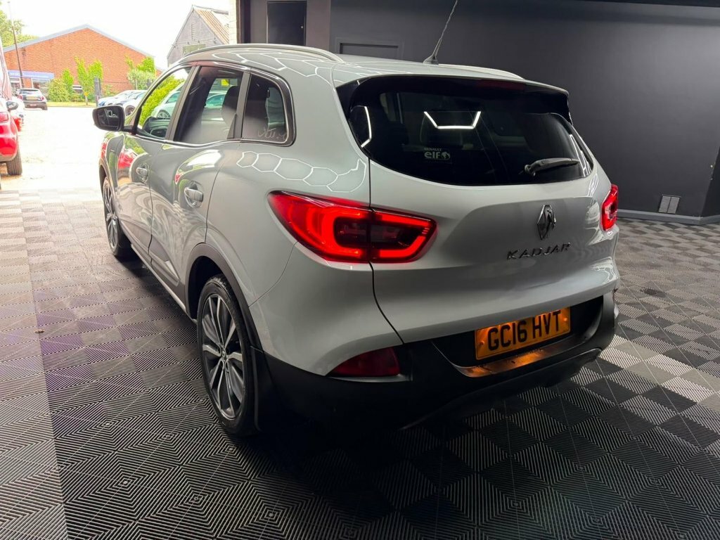 Renault Kadjar 1.6 Dci Signature S Nav Suv Euro Black #6