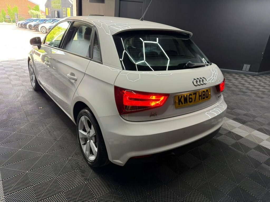 Audi A1 1.4 Tfsi Sport Sportback Euro 6 KW67HBO White #3