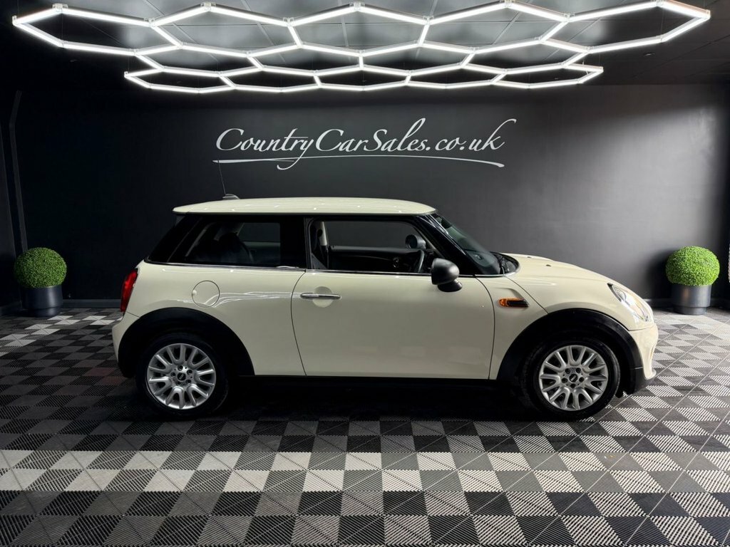 Mini Hatch 1.2 One Hatchback Euro 6 Ss WD16WYY White